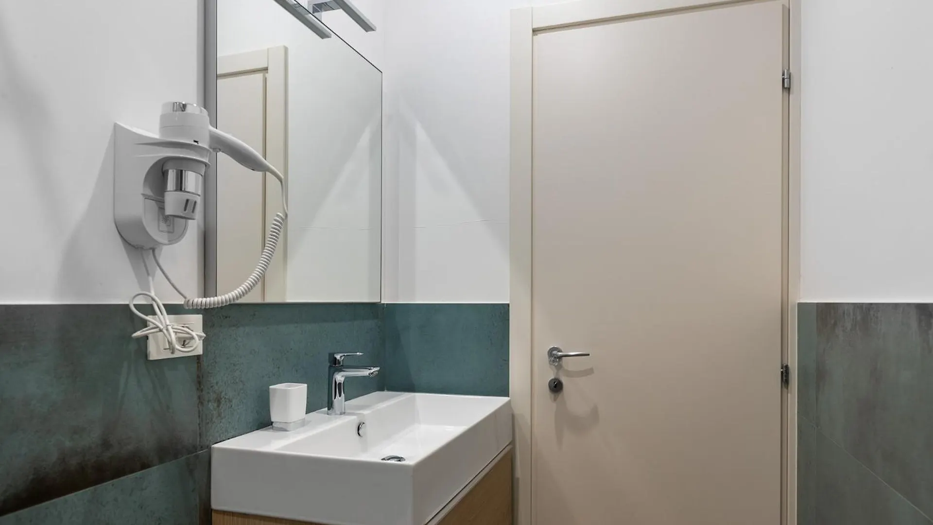 Azzurra1 Apartment Bologna